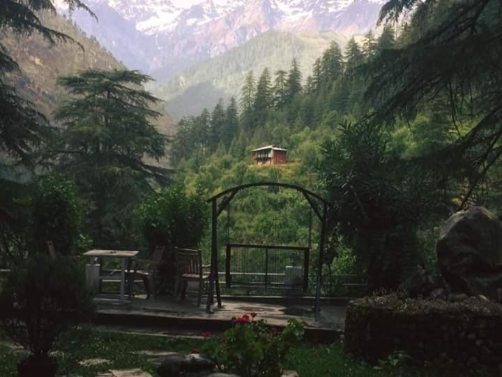 Hotel Deep forest kasol Eksteriør bilde
